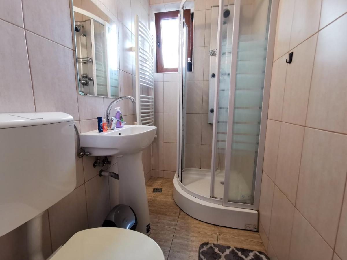 Butterfly Apartment-Hidden Gem In The Heart Of Targu Mures Ngoại thất bức ảnh